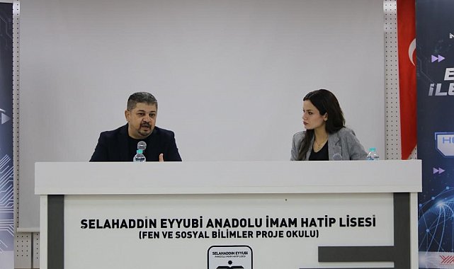 "Algoritmalar sizi yönlendiriyor"