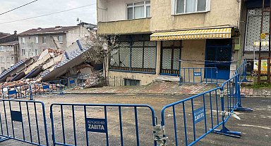 "Bu işin ustasıyız" diyen İBB ekibinin tehlikeli yıkımı kamerada: 5 katlı bina yerle bir oldu, yan binanın kolonu zarar gördü