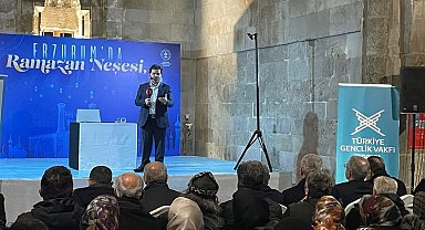 "İslam, İnsan ve İktisat" tarihi binada anlatıldı