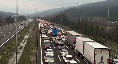 Ramazan Bayramı'nda Bolu'dan 331 bin araç geçiş yaptı
