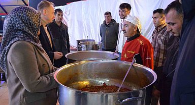 Ramazan'da devletin şefkat eli: Bulanık'ta 27 bin kişiye sıcak yemek ulaştırıldı