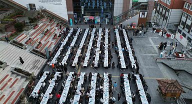 RTEÜ'de öğrenciler iftarda buluştu