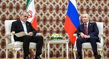 Rusya Devlet Başkanı Putin, İran Cumhurbaşkanı Pezeşkiyan ile görüştü
