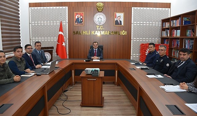 Salihli'de sahipsiz hayvanlar için kritik adım: 724 ihbar hattı kuruldu