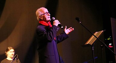 Sami Savni Özer sesiyle gönülleri mest etti