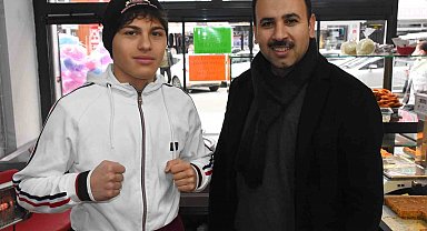 Şampiyon baklavacı her alanda adından söz ettiriyor