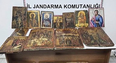 Samsun'da 18. yüzyıla ait tablolar ele geçirildi: 1 gözaltı