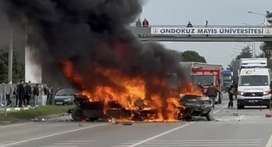 Samsun'da 5 araçlı zincirleme kaza: 3 otomobil alev alev yandı, 4 yaralı