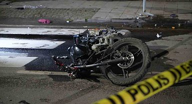 Samsun'da minibüs motosikletle çarpıştı: 1 ölü, 1 yaralı