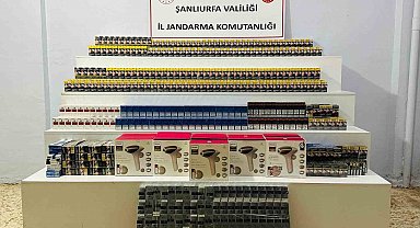 Şanlıurfa'da kaçak sigara ve telefon ele geçirildi
