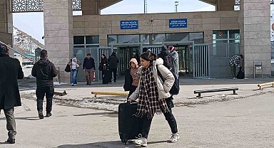 Savaş sonrası İranlılar ülkelerine dönüyor