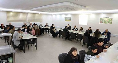 Şehit aileleri, gaziler ve yakınları onuruna iftar yemeği verildi