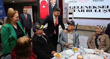 Şehit aileleri ve gaziler iftarda bir araya geldi