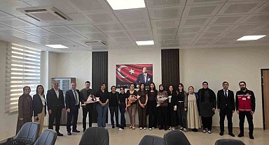 Şehit anneleri 'Ana Ocağı' projesinde gençlerle buluştu