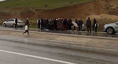 Siirt'te düğün konvoyunda kaza: 2 yaralı
