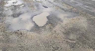 Silvan ilçesinde vatandaşlardan 'yol' çağrısı