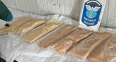 Sınırda 14 kilodan fazla sentetik uyuşturucu yakalandı