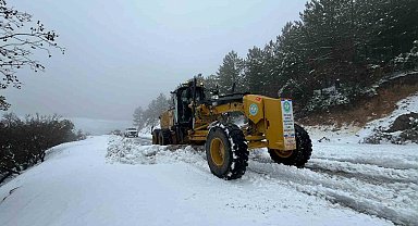 Spil Dağı Milli Parkında kar mesaisi