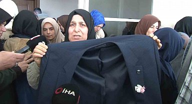 Tabutunun üzerine damatlığı konuldu: İran'da hayatını kaybeden tır şoförü son yolculuğuna uğurlandı