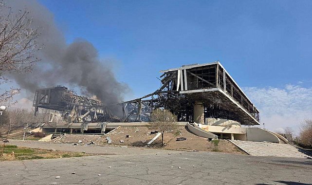 Tahran'daki Azadi Spor Kompleksi ABD ve İsrail saldırılarında ağır hasar aldı