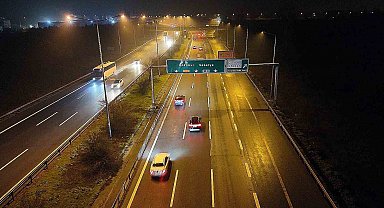 Tatilciler dönüşe geçti: Otoyolda akıcı yoğunluk devam ediyor