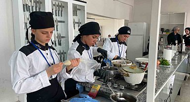 Tatvan'da "2. Uluslararası Gastronomi Yarışması" düzenlendi