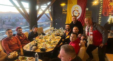 Tavşanlı Galatasaraylılar Derneği üyeleri iftarda buluştu