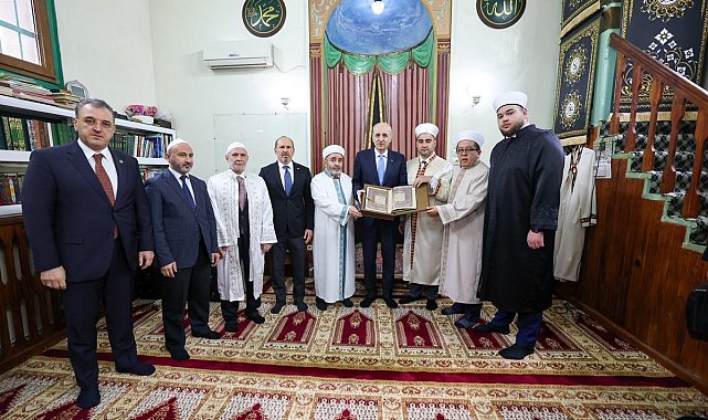 TBMM Başkanı Kurtulmuş'tan Bükreş'te Carol-Hunchiar Camii'ne ziyaret