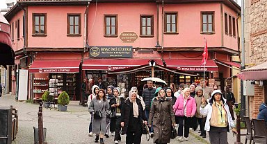 Termometreler düştü, kalabalık azalmadı: Eskişehir'de hafta sonu yoğunluğu