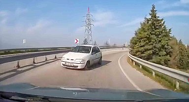 Ters yönde seyir eden araç faciaya davet çıkardı