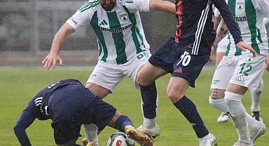 TFF 2. Lig: Muğlaspor: 0 - Altınordu: 1