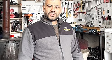 Tokat'ta kar duvarları yolu tünele çevirdi