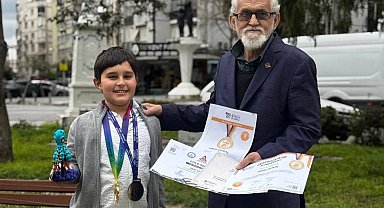 Torundan dedeye en güzel bayram hediyesi