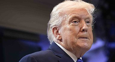 Trump: " Son birkaç saat içinde 10 adet mayın döşeme botunu veya gemisini imha ettik"