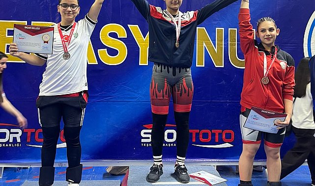 Tuğba Kıvıkoğlu'ndan Türkiye Şampiyonasında büyük başarı