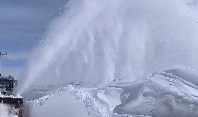 Tunceli'de 41 köy yolu açıldı, 17 köy yolunda çalışmalar sürüyor