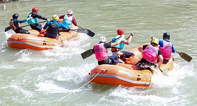 Tunceli'de düzenlenen Türkiye Rafting Şampiyonası son erdi