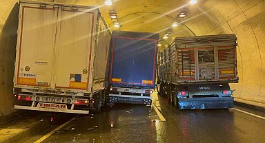 Tünelde iki tır çarpıştı: 1 yaralı