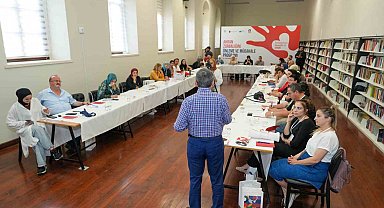 TÜRGEV'den akran zorbalığına karşı "akran nezaketi" modeli