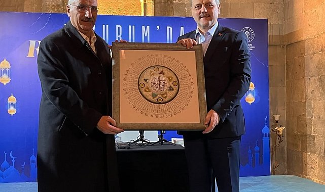 Türk İslam irfanının öncüsü Ahmet Yesevî'yi anlattı