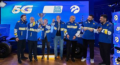 Turkcell'den Yaşlılara Saygı Haftası'na özel 'Dijital Bahar Büyük Yarış' etkinliği