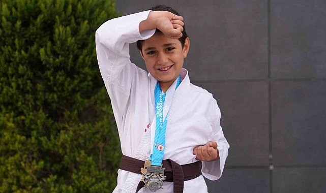 Türkiye Karate Şampiyonası'nda Erdem Koleji gururu