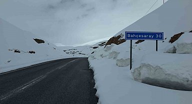 Türkiye'de kar rekoru: Kar kalınlığı 4 metreye yaklaştı