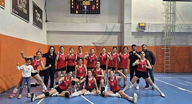 Tut Küçük Kızlar Voleybol Takımı Adıyaman il birincisi oldu