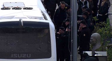 Ünlüler saç ve kan örnekleri alınmak üzere Adli Tıp Kurumu'na getirildi