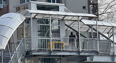 Üst geçit asansöründe sona gelindi