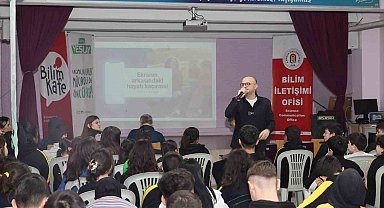 Uyku bozukluğu ile boyun ve sırt ağrıları dijital dengesizliğin belirtisi