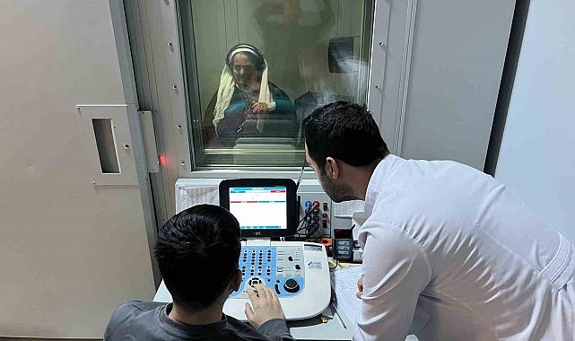 Uzmanından ailelere uyarı: İşitme testini ihmal etmeyin