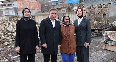 Vali Aydoğdu'dan Tercan'da hane ziyaretleri