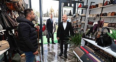 Vali Varol'dan rezerv alanda faaliyet gösteren esnafa bayram ziyaret